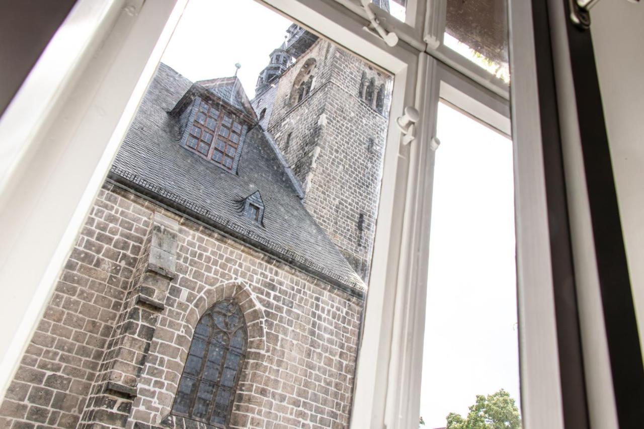 Das Fachwerkhaeuschen Am Kornmarkt - Herzlich & Charmant Quedlinburg Buitenkant foto