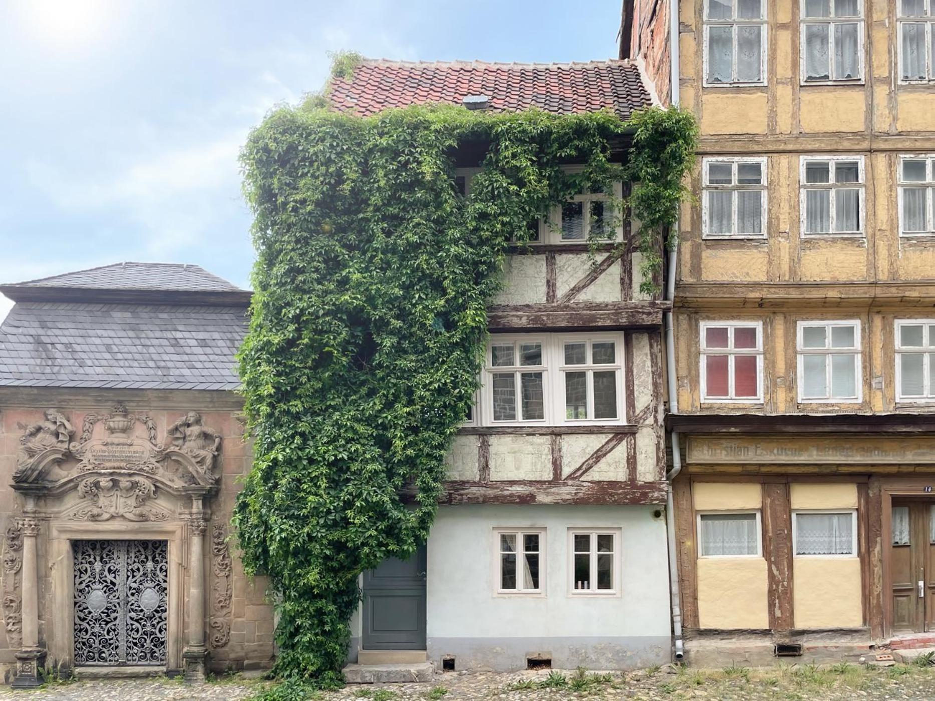 Das Fachwerkhaeuschen Am Kornmarkt - Herzlich & Charmant Quedlinburg Buitenkant foto